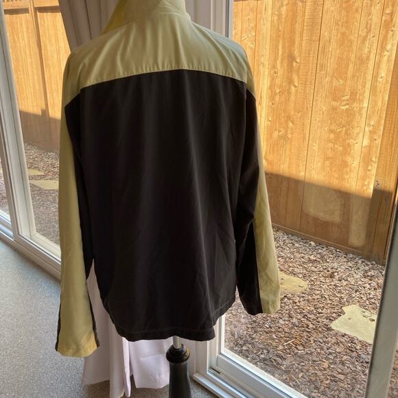 Women’s Nike Light Yellow and Gray Windbreaker Jacket Size L - Picture 3 of 7